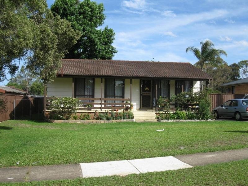 26 Karangi Avenue, Whalan NSW 2770