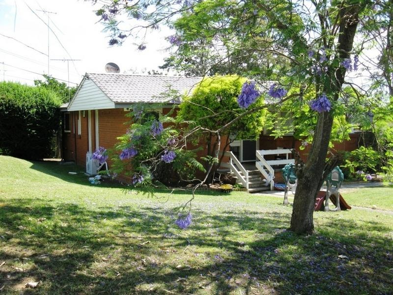 1 Manifold Road, Blackett NSW 2770