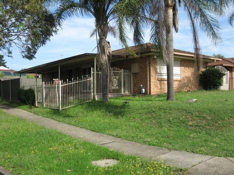 2 Minto Street, Hebersham NSW 2770