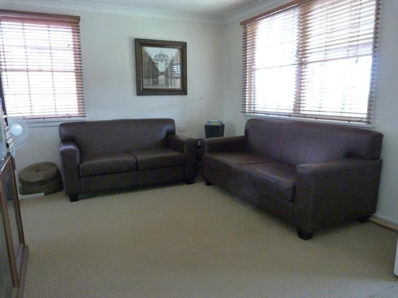 20 Mikkelsen Ave, Tregear NSW 2770