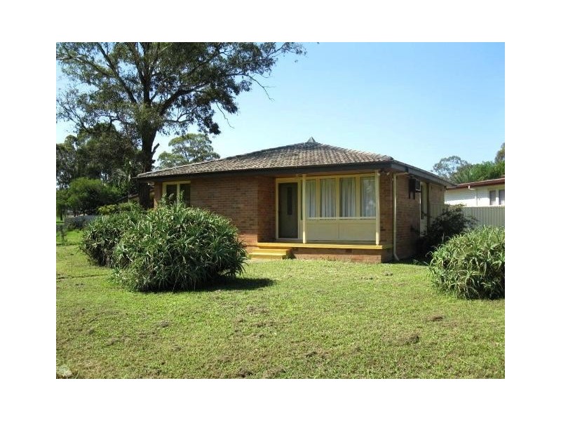 9 MUDIE PLACE, Blackett NSW 2770