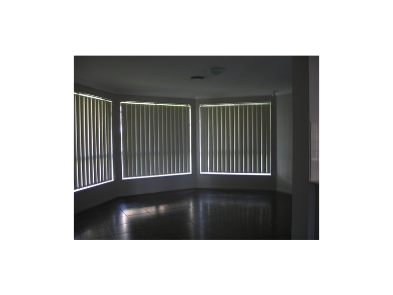 7 KIRKWALL AVENUE, Castle Hill NSW 2154