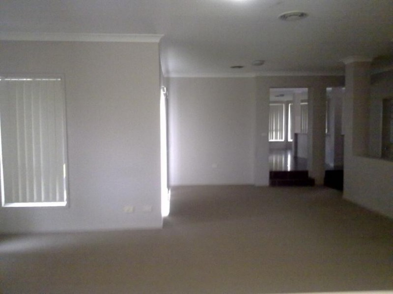 7 KIRKWALL AVENUE, Castle Hill NSW 2154