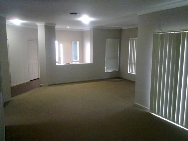 7 KIRKWALL AVENUE, Castle Hill NSW 2154