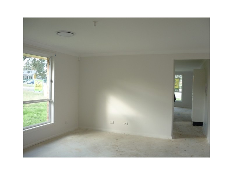 5 LINDLEY SQUARE, Bidwill NSW 2770