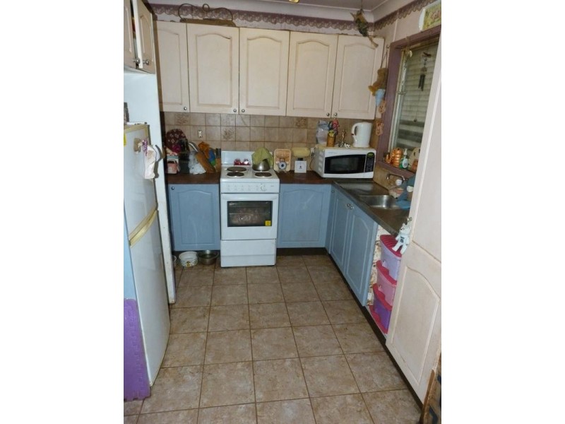 32 Goroka St, Whalan NSW 2770