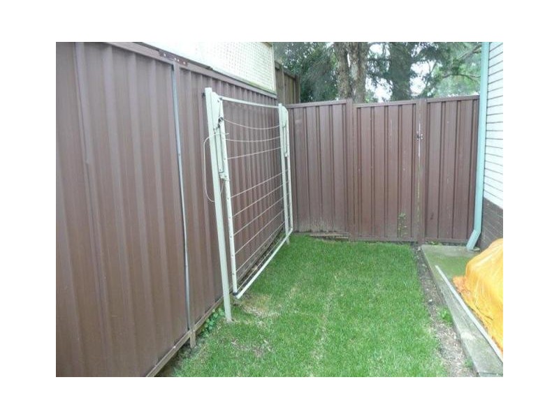 1/126 CANBERRA STREET, St Marys NSW 2760