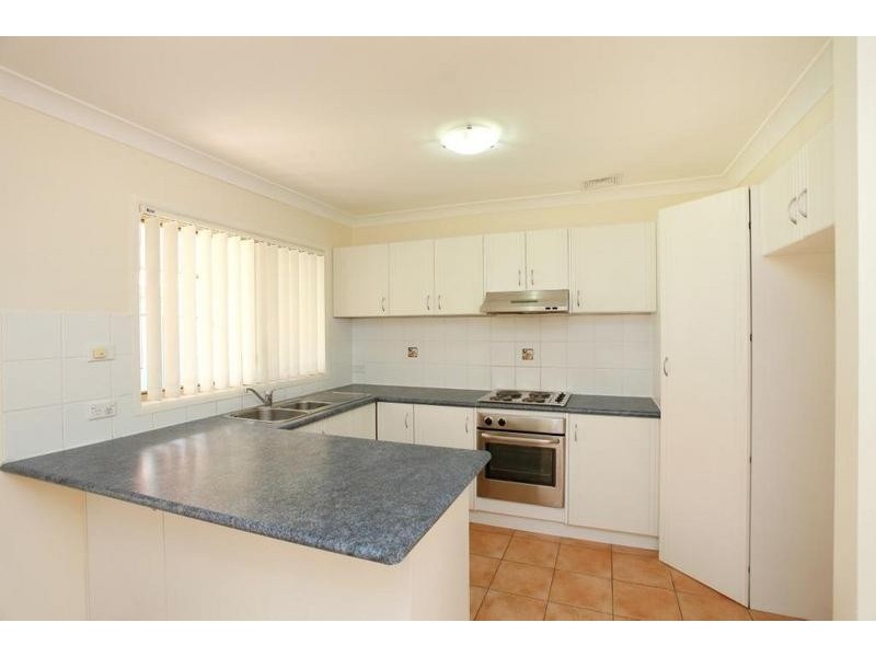 2/161 Adelaide St, St Marys NSW 2760