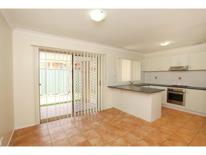 2/161 Adelaide St, St Marys NSW 2760