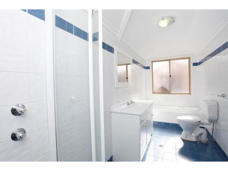 2/161 Adelaide St, St Marys NSW 2760