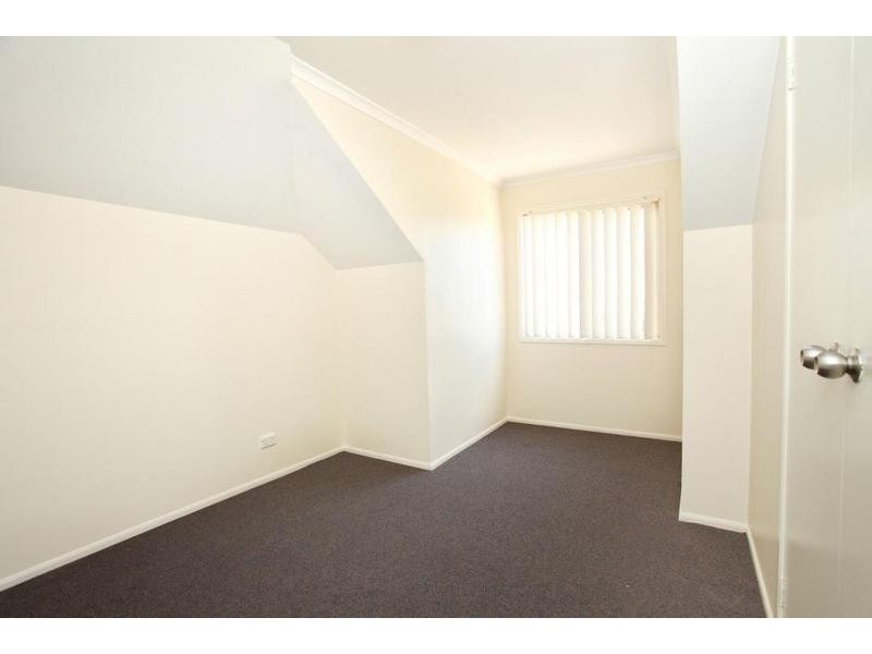 2/161 Adelaide St, St Marys NSW 2760