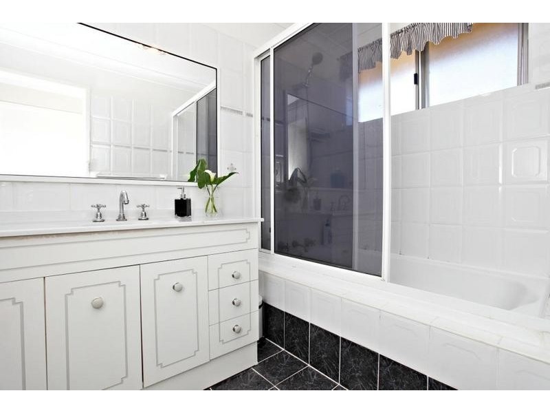 22 Hennesy Cres, Shalvey NSW 2770