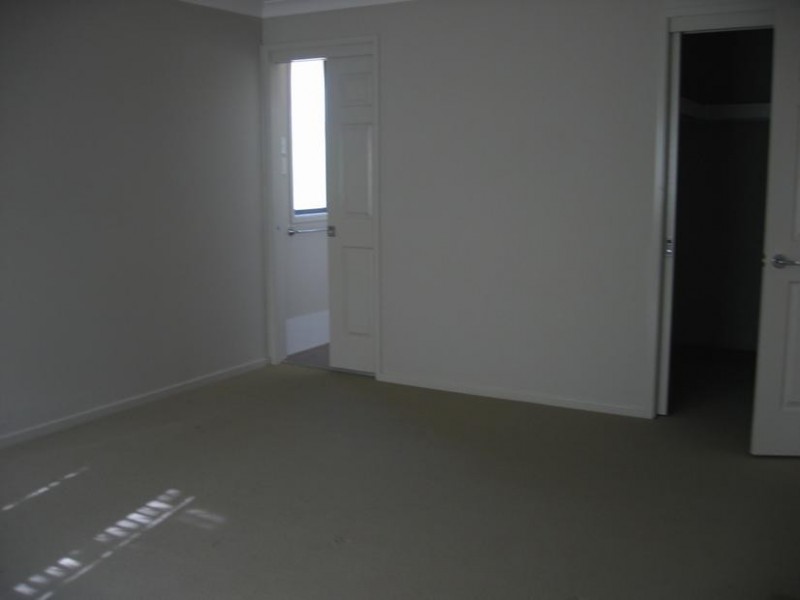 7 KIRKWALL AVENUE, Castle Hill NSW 2154