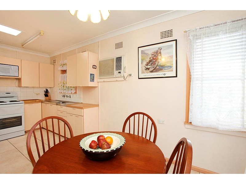 23 Mangariva Avenue, Lethbridge Park NSW 2770