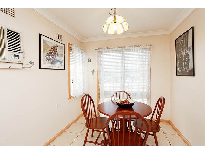 23 Mangariva Avenue, Lethbridge Park NSW 2770