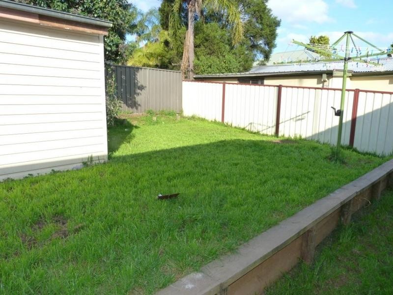 9 Waikanda Cresent, Whalan NSW 2770