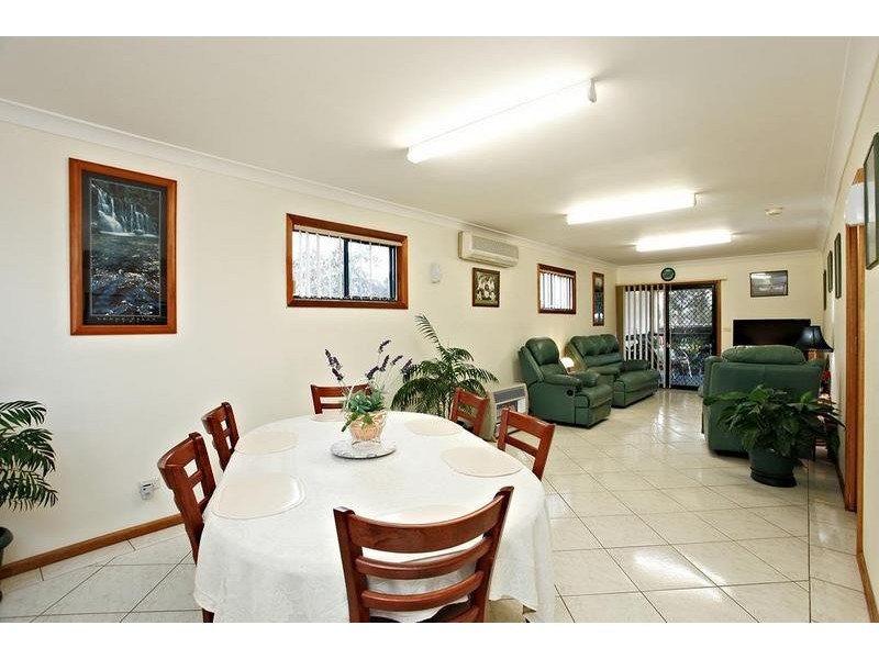 8 Runcorn Avenue, Hebersham NSW 2770