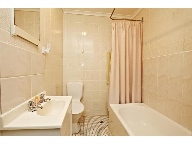 8 Runcorn Avenue, Hebersham NSW 2770