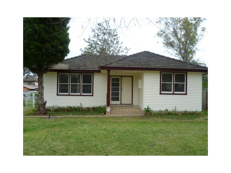 10 TALMIRO STREET, Whalan NSW 2770