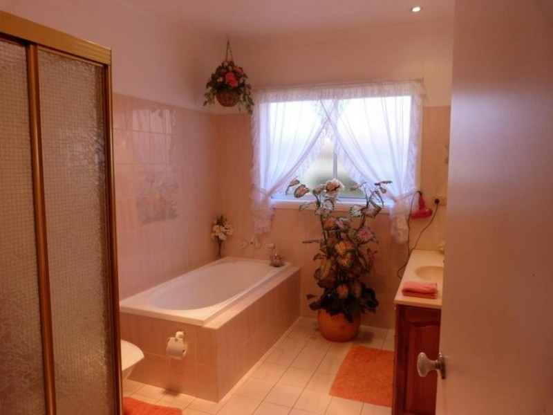 42 Thalia Street, Hassall Grove NSW 2761