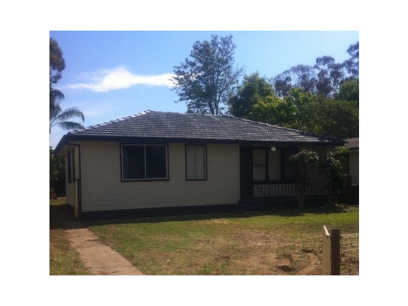 129 MAPLE ROAD, St Marys NSW 2760