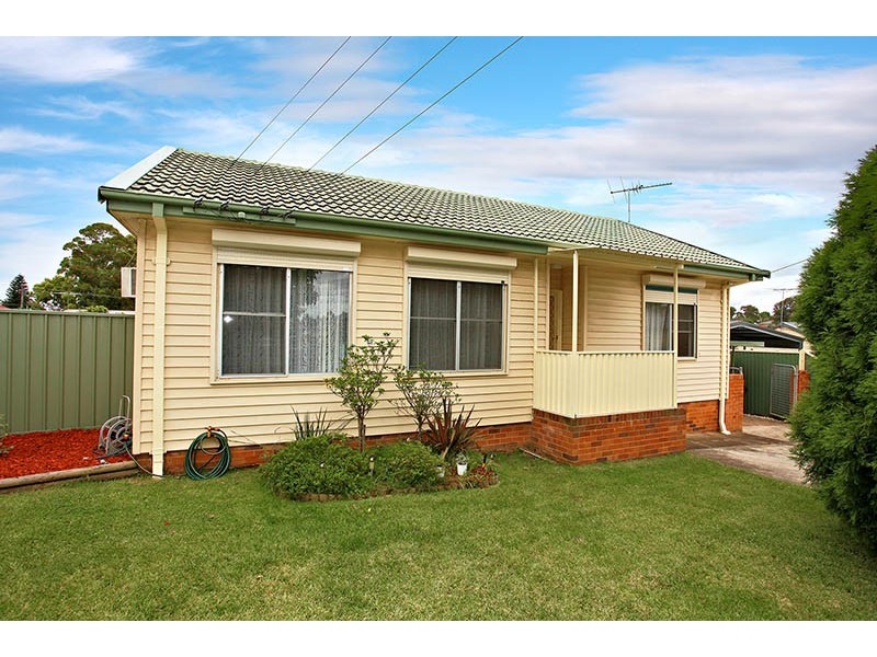 4 Wistaria Place, Blacktown NSW 2148