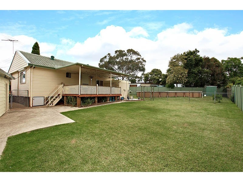 4 Wistaria Place, Blacktown NSW 2148