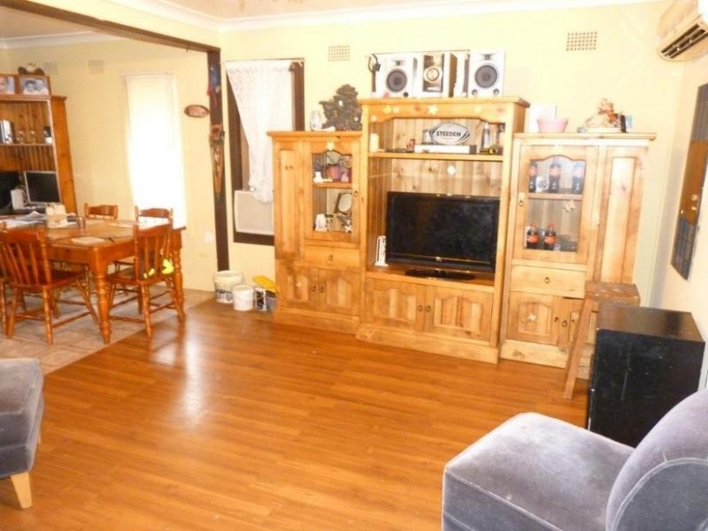 8 Souter Place, Hebersham NSW 2770