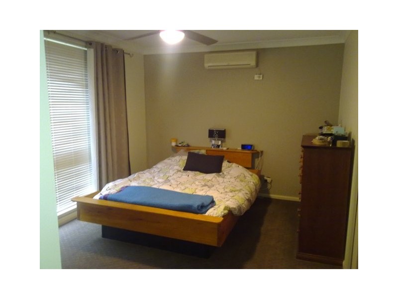 13 Gumleaf Row, Werrington NSW 2747