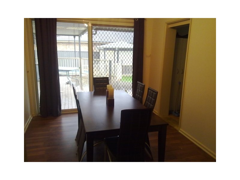 13 Gumleaf Row, Werrington NSW 2747