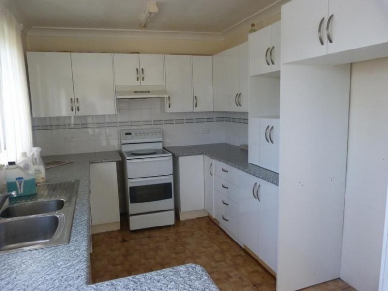 4 Kingsley Crescent, Blackett NSW 2770