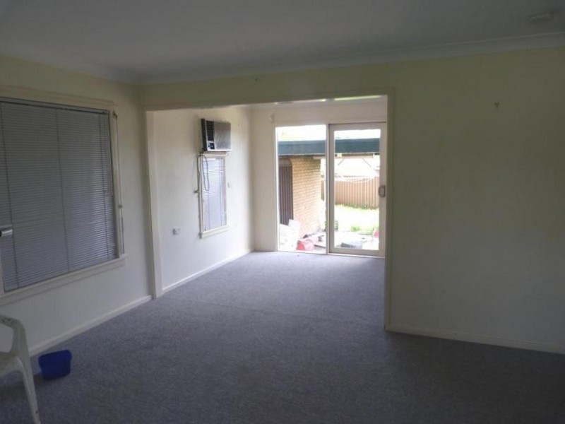 4 Kingsley Crescent, Blackett NSW 2770