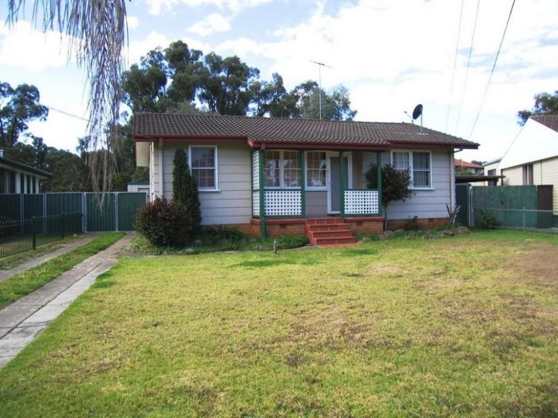 6 Baudin Place, Willmot NSW 2770