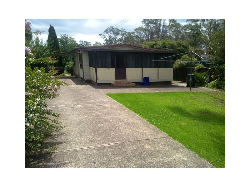 7 CUSACK PLACE, Blackett NSW 2770