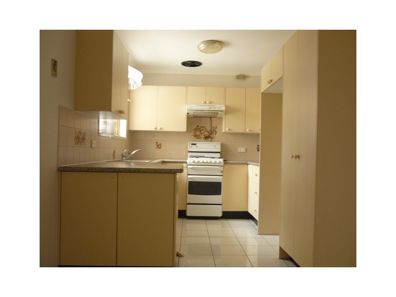 4 VARGA PLACE, Hassall Grove NSW 2761