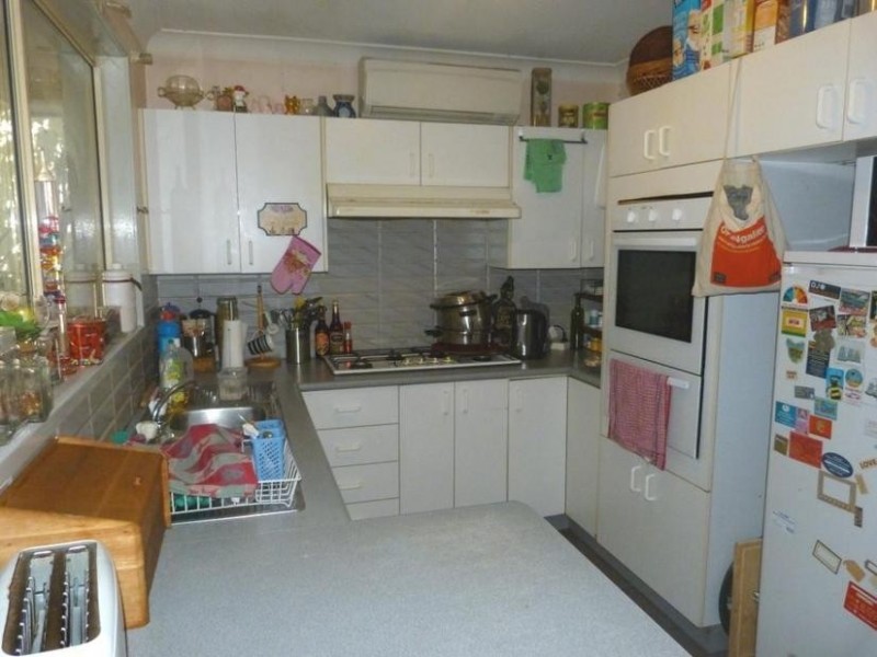 162 Canberra Street, Oxley Park NSW 2760