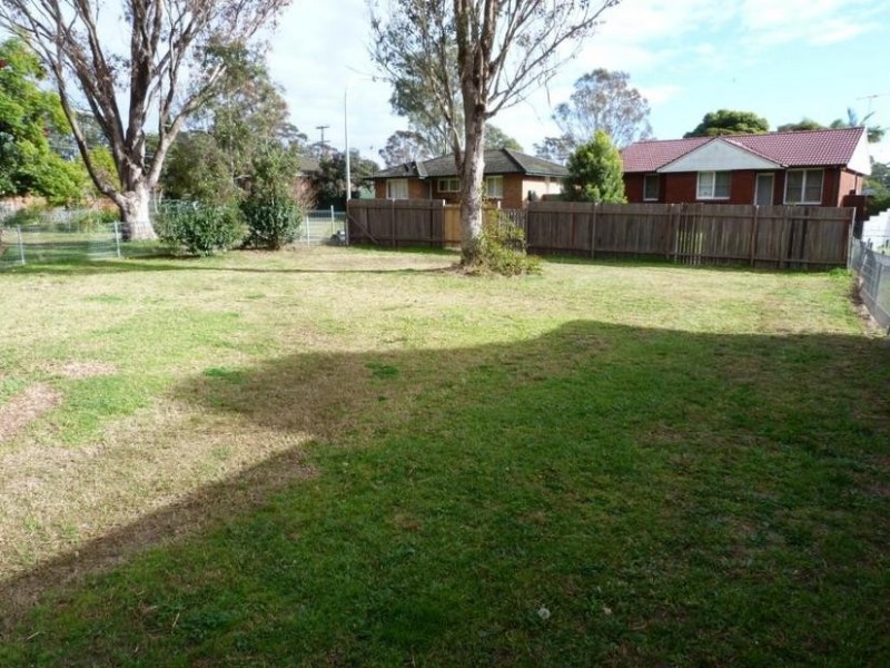 38 Mindanao Ave, Lethbridge Park NSW 2770