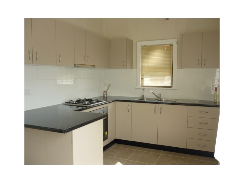 39 Dina Beth Avenue, Blacktown NSW 2148