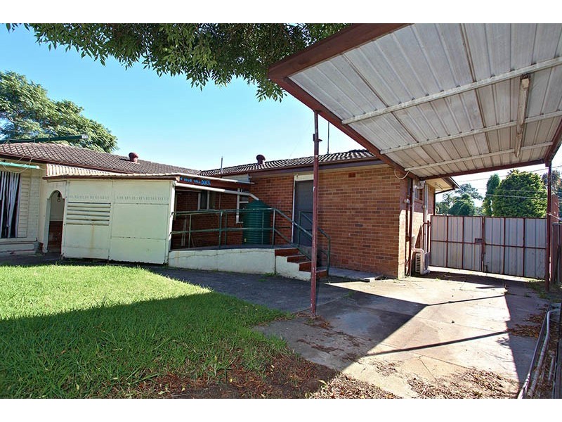 1 Hardy St, Blackett NSW 2770