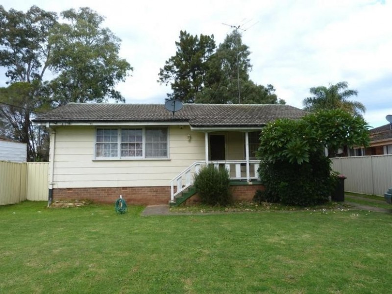 5 Harlow Avenue, Hebersham NSW 2770