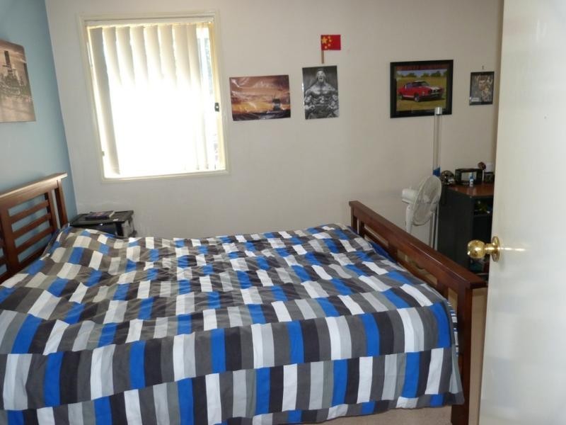 1/2 Bayton Street, Oxley Park NSW 2760