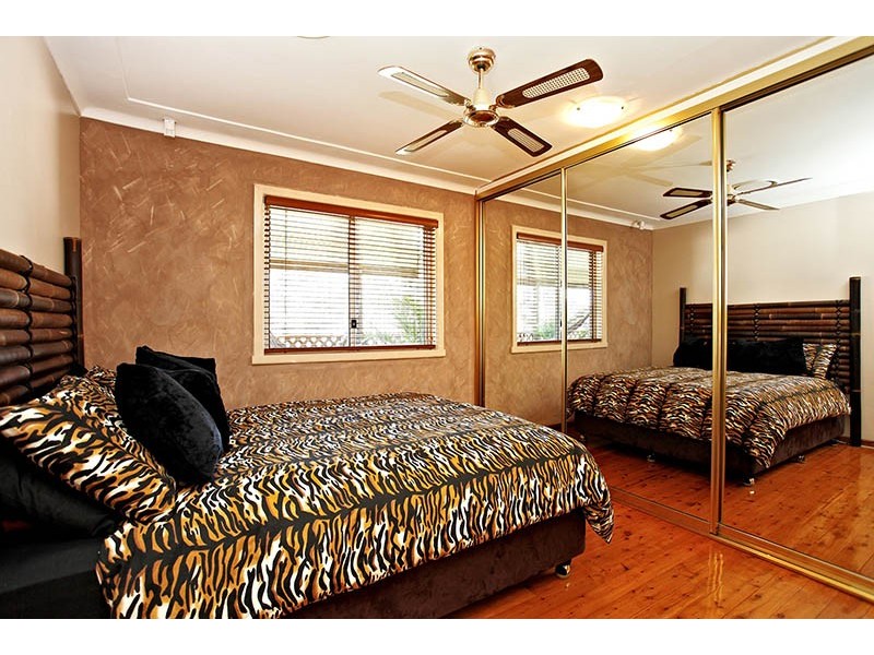 6 Goroka Street, Whalan NSW 2770