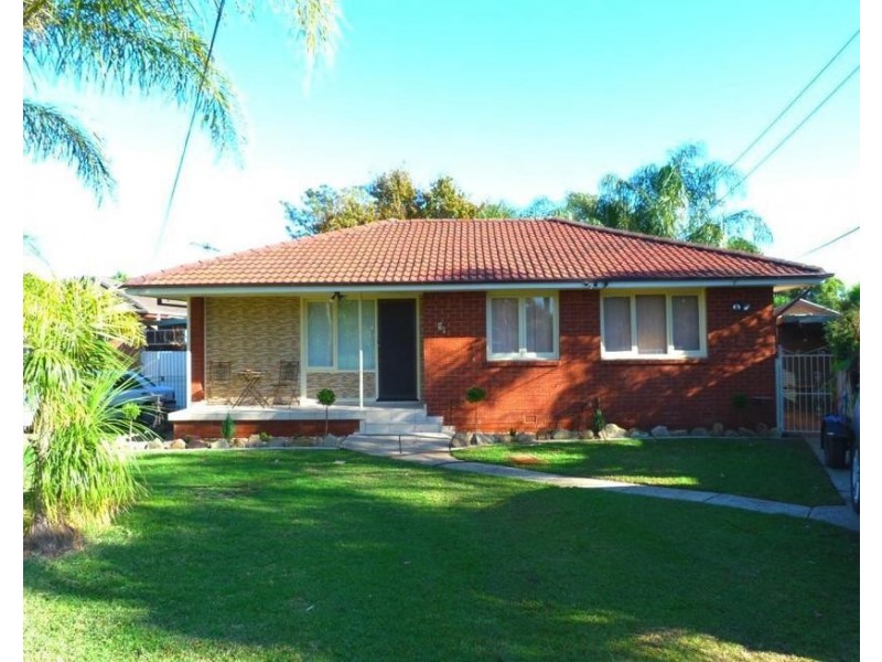 31 Richardson Cres, Hebersham NSW 2770