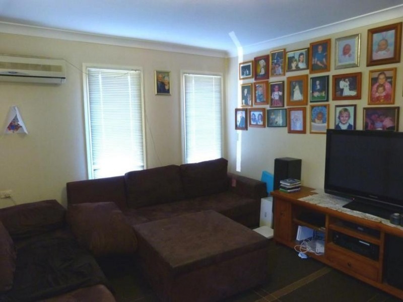 31 Richardson Cres, Hebersham NSW 2770