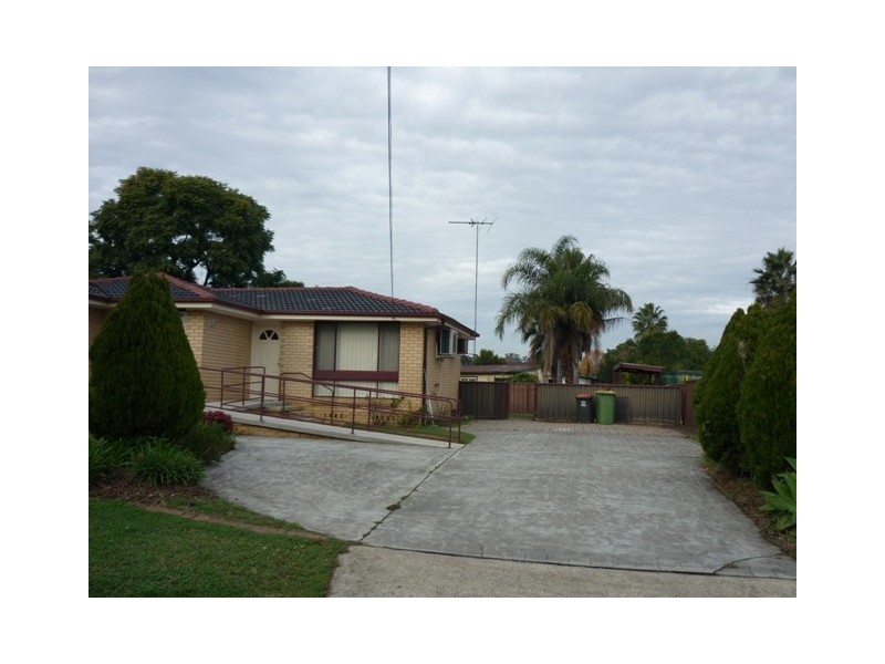 25 SHANE STREET, Colyton NSW 2760