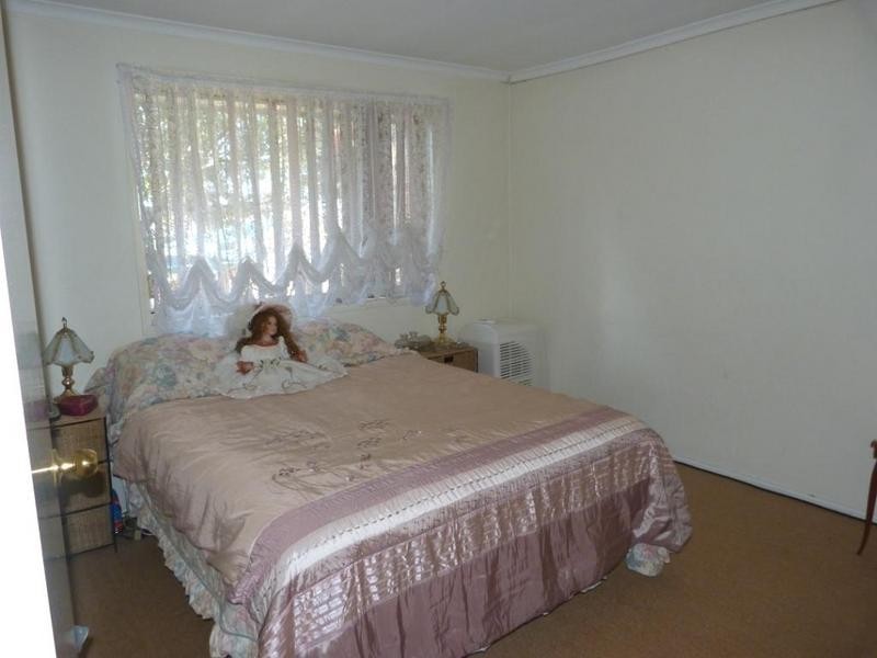 2/2 Bayton Street, Oxley Park NSW 2760