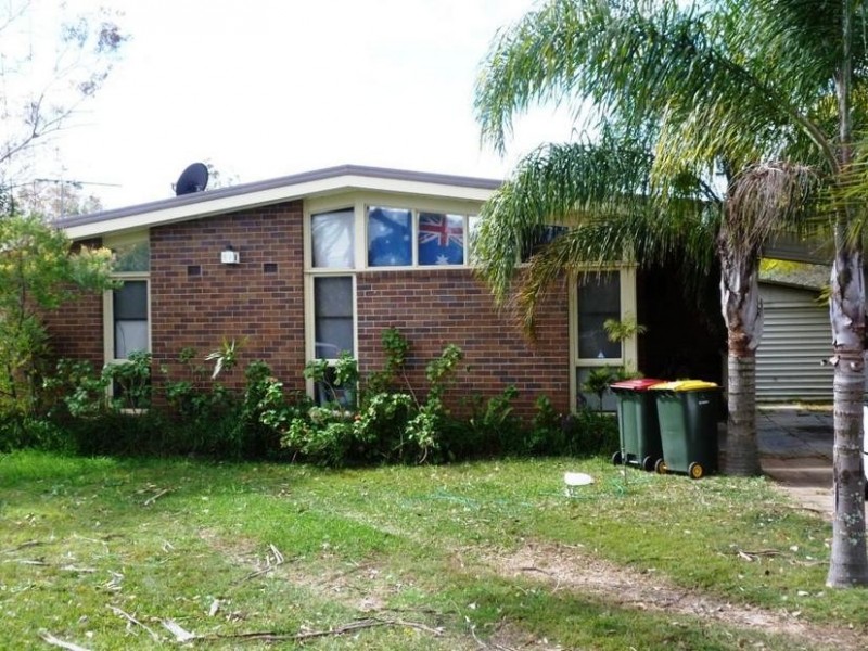 27 Bunsen Avenue, Emerton NSW 2770