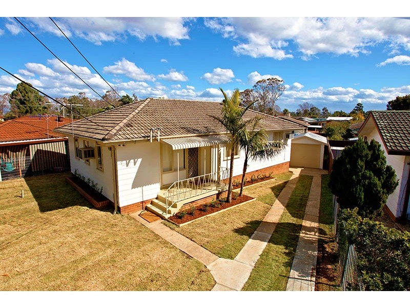 114 Carlisle Avenue, Blackett NSW 2770