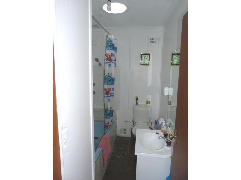 1 Wattle Avenue, North St Marys NSW 2760