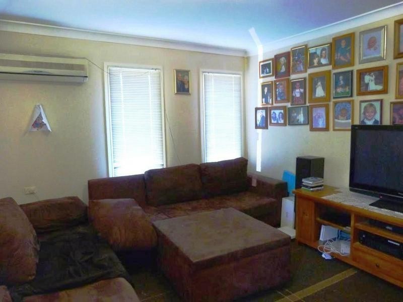 31 Richardson Cres, Hebersham NSW 2770